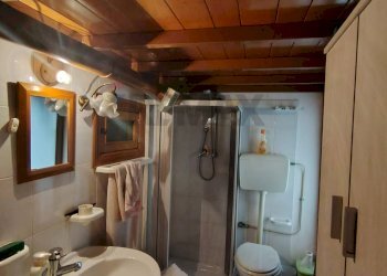 Bagno - Independent house PIAZZA DANTE ALIGHIERI
 
13, Calatabiano - photo 10