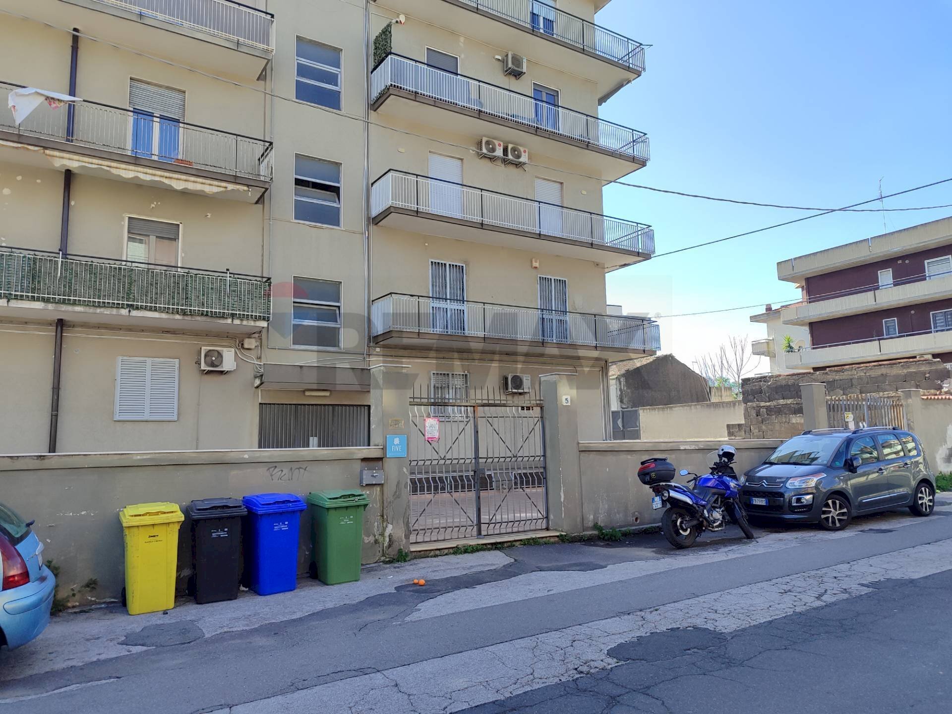 Edificio all\'aperto - Appartamento Via Pietro Maroncelli
 
5, Catania - foto 2