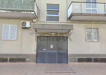 Edificio all\'aperto - Appartamento Via Pietro Maroncelli
 
5, Catania - foto 1