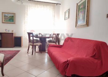 Sala da pranzo - Appartamento Via Pietro Maroncelli
 
5, Catania - foto 7