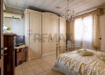 Camera / camera da letto - Independent house Via Porta Siracusana, Lentini - photo 30