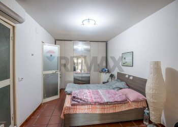 Camera / camera da letto - Casa semi indipendente Ronco del Pozzo
 
6, Siracusa - foto 15