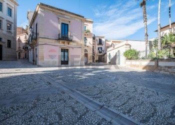 Casa all\'aperto - Casa semi indipendente Ronco del Pozzo
 
6, Siracusa - foto 25