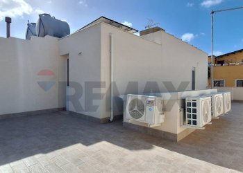 Terrazza - Casa indipendente Via Carlo Pisacane
 
72, Pachino - foto 21