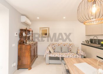 Soggiorno - Casa semi indipendente Via Arizzi
 
14, Siracusa - foto 5