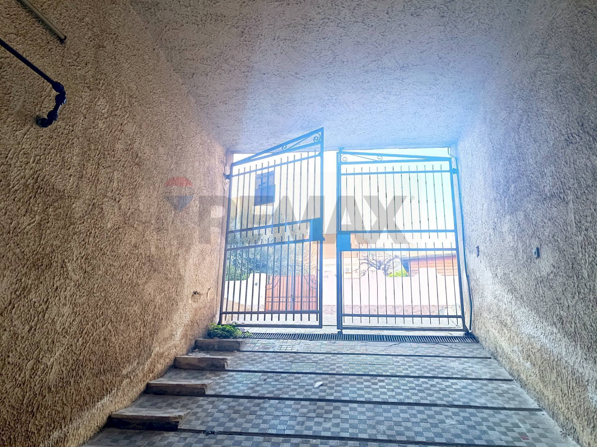 Scale - Box Via Europa
 
19, Siracusa - foto 3