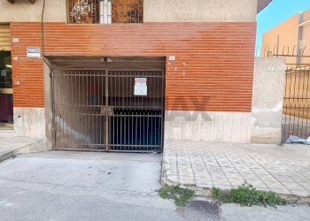 Edificio all\'aperto - Box Via Europa
 
19, Siracusa - foto 1