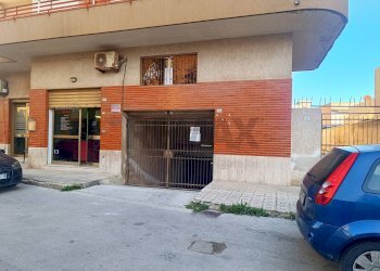 Edificio all\'aperto - Box Via Europa
 
19, Siracusa - foto 2