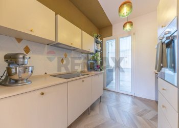Cucina - Three-room apartment VIA DELLE BALEARI, Roma - photo 9
