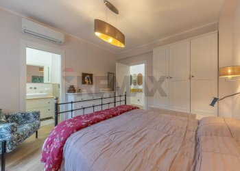 Camera / camera da letto - Three-room apartment VIA DELLE BALEARI, Roma - photo 16