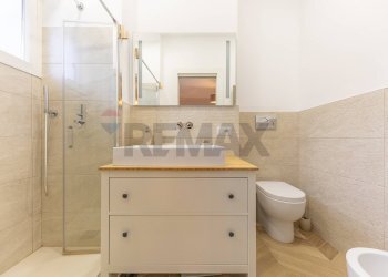 Bagno - Three-room apartment VIA DELLE BALEARI, Roma - photo 17