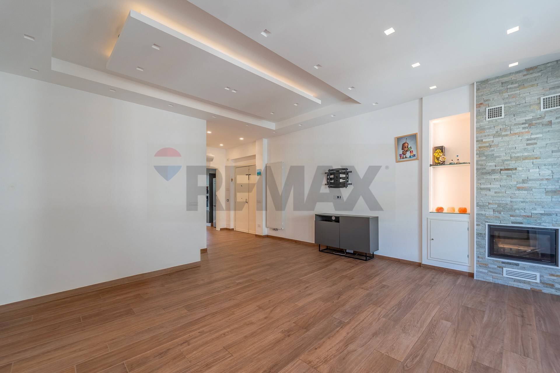 Soggiorno - Trilocale Via Mar Glaciale Artico, Roma - foto 2