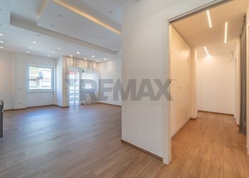 Stanza vuota - Three-room apartment Via Mar Glaciale Artico, Roma - photo 6