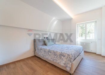 Camera / camera da letto - Three-room apartment Via Mar Glaciale Artico, Roma - photo 11