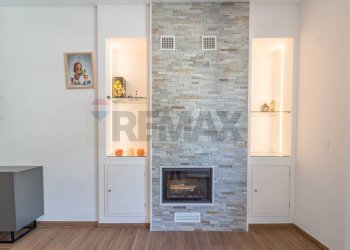 Soggiorno - Three-room apartment Via Mar Glaciale Artico, Roma - photo 25