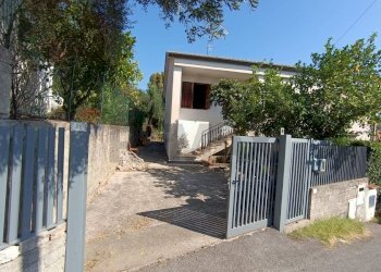 Casa all\'aperto - Casa indipendente Santi Cosma e Damiano - foto 1