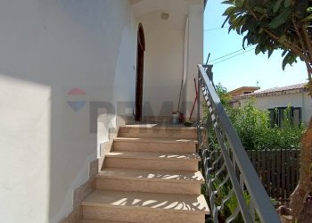 Scale - Casa indipendente Santi Cosma e Damiano - foto 5