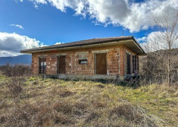 Casa all\'aperto - Appartamento Via Marinare
 
4, Rocchetta a Volturno - foto 2