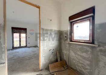 Stanza vuota - Appartamento Via Marinare
 
4, Rocchetta a Volturno - foto 19