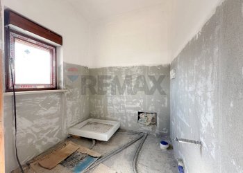 Bagno - Appartamento Via Marinare
 
4, Rocchetta a Volturno - foto 34