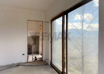 Stanza vuota - Appartamento Via Marinare
 
4, Rocchetta a Volturno - foto 40