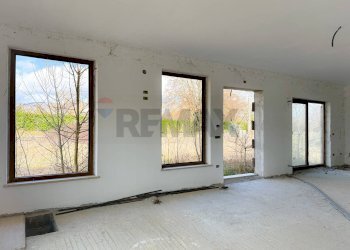 Stanza vuota - Appartamento Via Marinare
 
4, Rocchetta a Volturno - foto 44