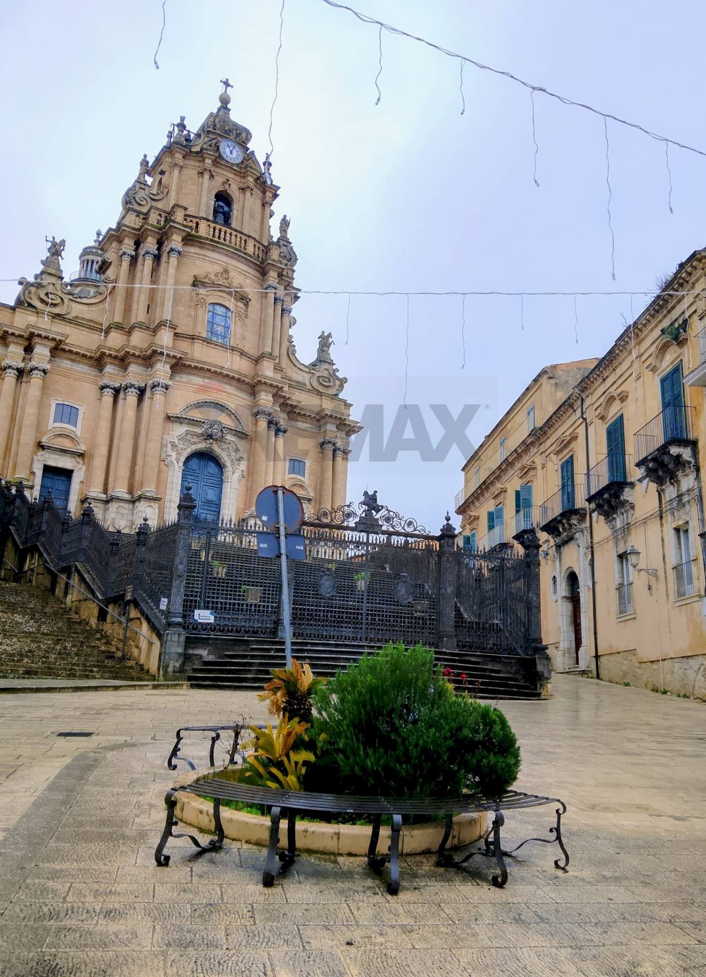 Edificio all\'aperto - Casa semi indipendente Via Duomo
 
23, Ragusa - foto 3
