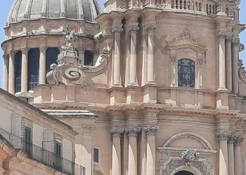 Edificio all\'aperto - Casa semi indipendente Via Duomo
 
23, Ragusa - foto 8