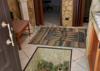 Hall / corridoio - Casa indipendente Via Senia
 
40, Scicli - foto 1