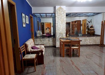 Sala da pranzo - Quadrilocale Chiaramonte Gulfi - foto 2