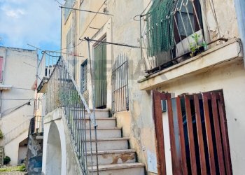 Casa all\'aperto - Casa indipendente VIA NIGITO
 
27, Scicli - foto 2