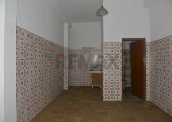 Hall / corridoio - Casa indipendente Via Santa Croce
 
50, Comiso - foto 9