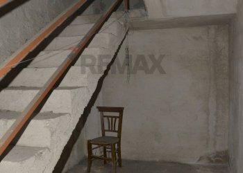 Scale - Casa indipendente Via Santa Croce
 
50, Comiso - foto 13