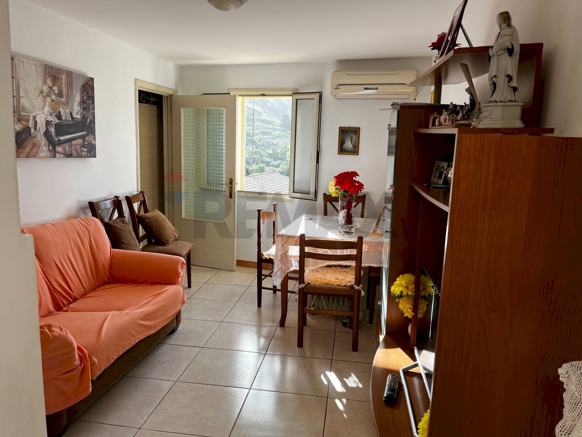 Sala da pranzo - Casa indipendente via Guastella
 
82, Chiaramonte Gulfi - foto 1