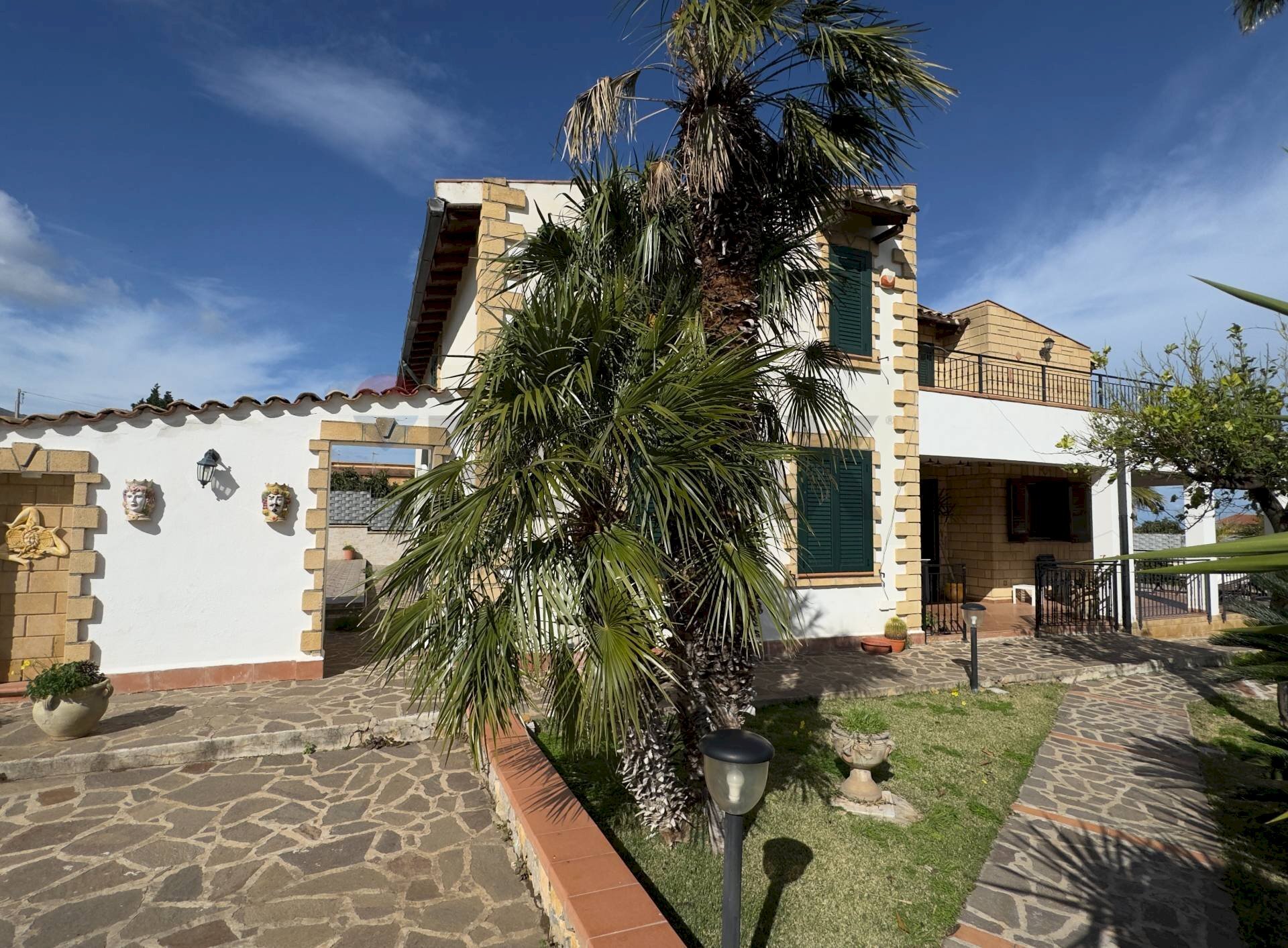 Casa all\'aperto - Villa contrada giardini
 
19, Trabia - foto 2