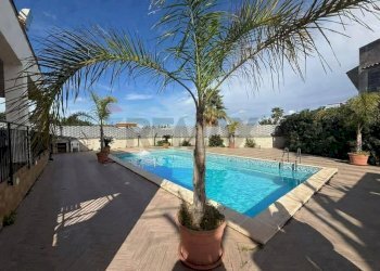 Piscina - Villa contrada giardini
 
19, Trabia - foto 6