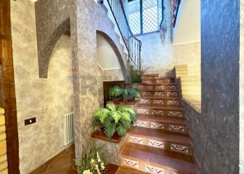 Scale - Villa contrada giardini
 
19, Trabia - foto 23