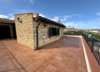 Terrazza - Villa contrada giardini
 
19, Trabia - foto 35