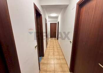 Hall / corridoio - Appartamento viale grimaldi
 
8G, Catania - foto 8