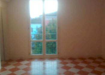 Cucina - Appartamento via Fratelli Rosselli, Novi di Modena - foto 12