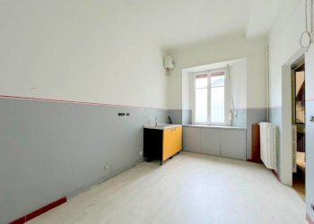 Stanza non arredata - Three-room apartment via San Martino, Moncalieri - photo 34