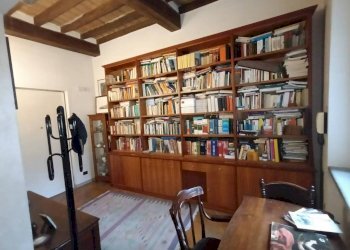 Studio - Four-room apartment Borgo Bosazza, 12, Parma (neighborhood Oltretorrente) - photo 5