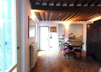 Soggiorno - Quadrilocale strada Massimo d'Azeglio, 15, Parma (zona Oltretorrente) - foto 7