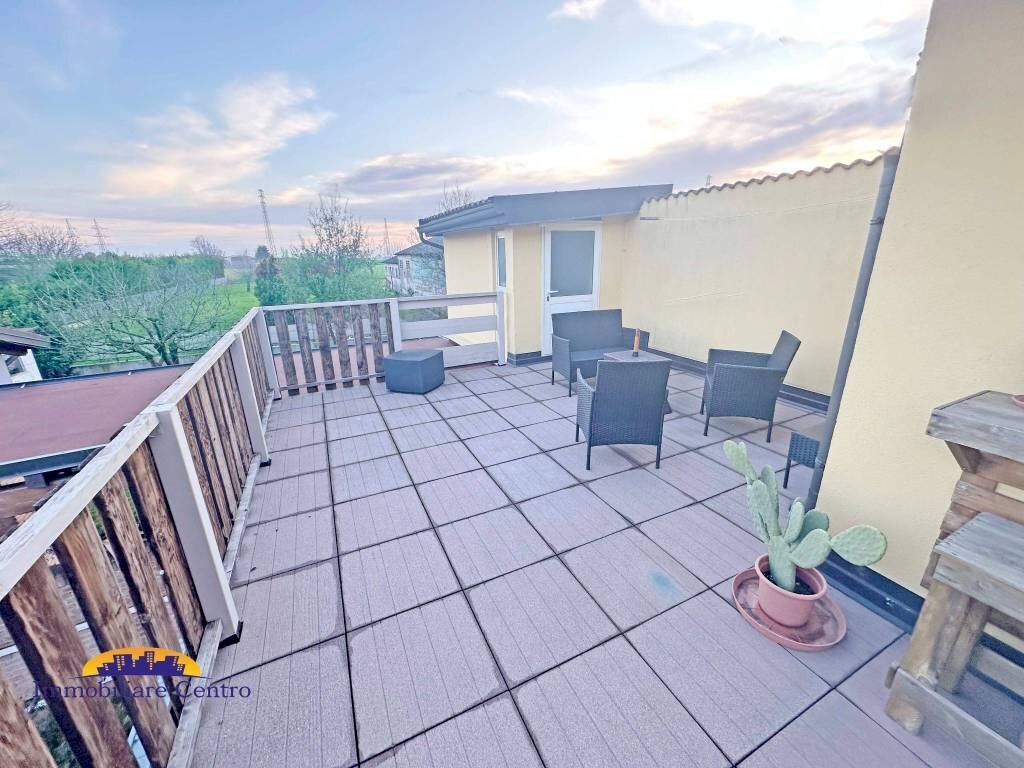 Terrazzo - Apartment corso Vittorio Emanuele II, 250, Villafranca di Verona - photo 1