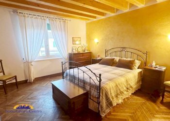 Camera da letto - Apartment corso Vittorio Emanuele II, 250, Villafranca di Verona - photo 13