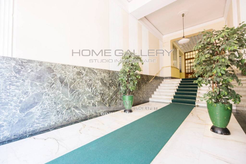 Interno palazzo - Four-room apartment via Cesare Battisti, Genova (neighborhood Albaro) - photo 3