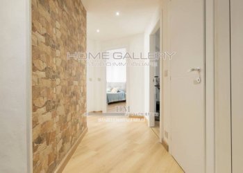 Corridoio - Quadrilocale via Cesare Battisti, Genova (zona Albaro) - foto 17