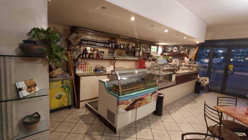 Interno non residenziale - Cafeteria - Cold Bar Pietra Ligure - photo 2