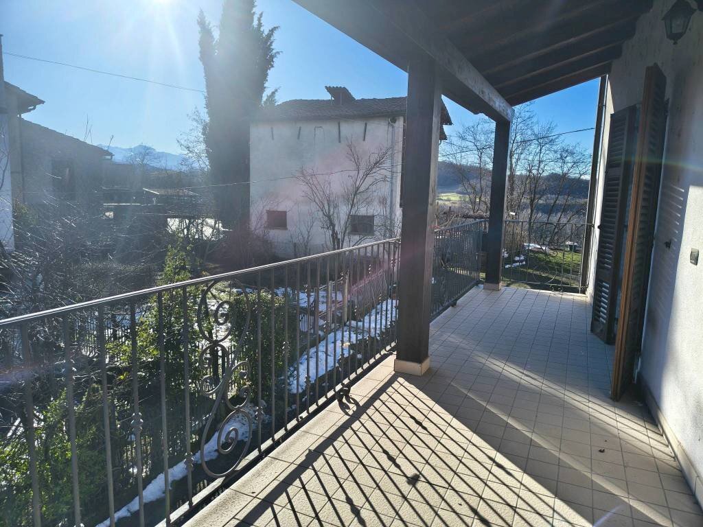 Terrazzo - Casa indipendente via Umberto I, 29, Lesegno - foto 3