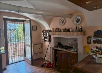 Cucina - Casa indipendente via Umberto I, 29, Lesegno - foto 8